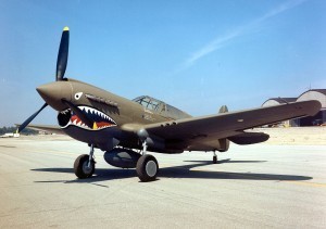1280px-Curtiss_P-40E_Warhawk_2_USAF-300x211.jpg